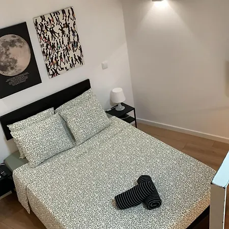 Five House 14b Semesterbostad *