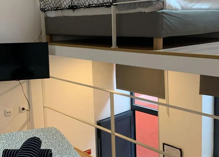 Five House 14b 度假居 *